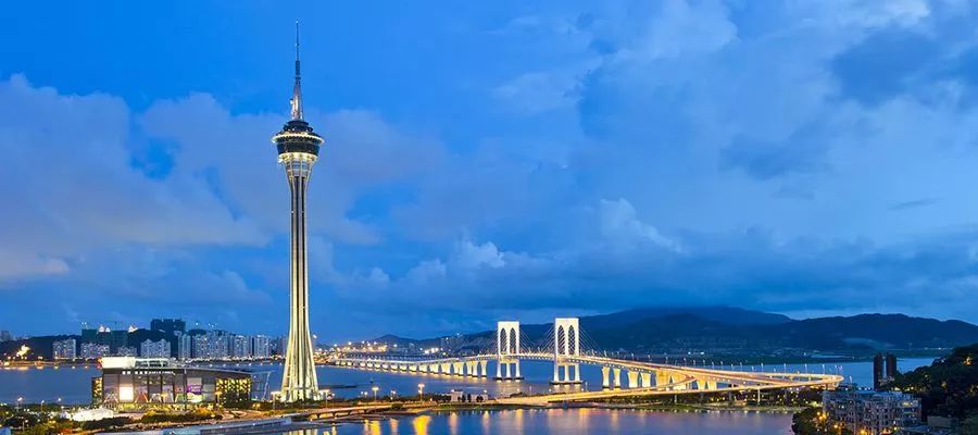 澳门与香港一码一肖一特一中Ta几si的警惕虚假宣传、民主解答与解释落实